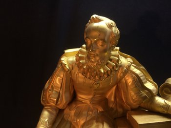 Royal" clock in gilded bronze, 44 cm high