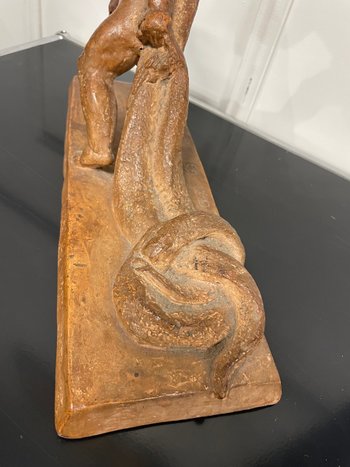 Sylvestre Clerc - Bambino che tira un serpente Scultura in terracotta Susse Frères