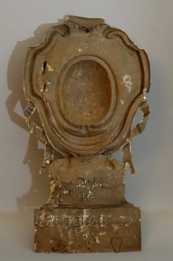 Blasons En fer Repousse  début XVIIème 