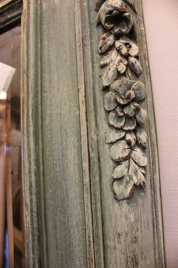 Grand Miroir Bois Sculpté Et Patiné, Glace Biseautée 99 X 168 Cm