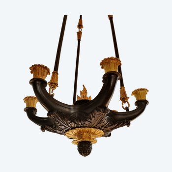 Epoca Impero, Stupendo Lampadario In Stile Antico Con Teste Di Chimere.