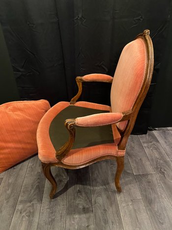 Fauteuil à la reine Louis XV