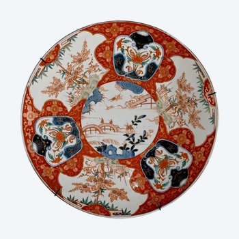 Important Plat en Porcelaine de Chine – Fin XIXe