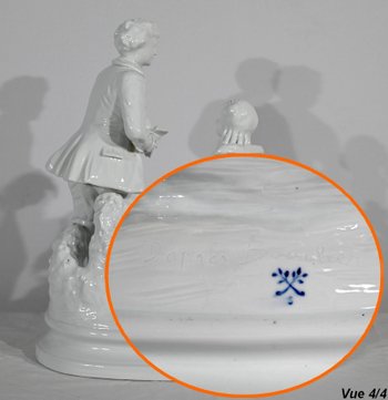 Earthenware " Couple of Galants ", after F.Boucher, Sèvres - End of XIXth century
