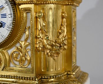 Bronze and marble clock, Louis XVI style, Napoleon III period - Middle 19th century