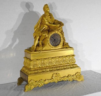Important Clock in Gilded Bronze - 1st part XIXth century