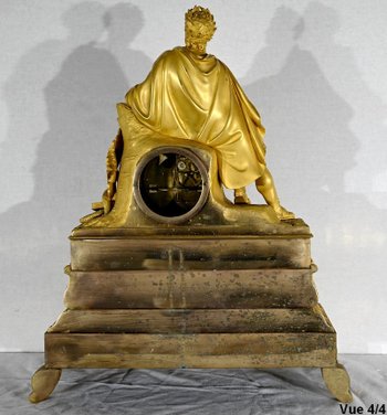 Important Clock in Gilded Bronze - 1st part XIXth century