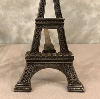 Chenets  Ancien En Fonte poli Représentant La Tour Eiffel Vers 1900