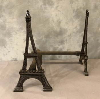 Chenets  Ancien En Fonte poli Représentant La Tour Eiffel Vers 1900