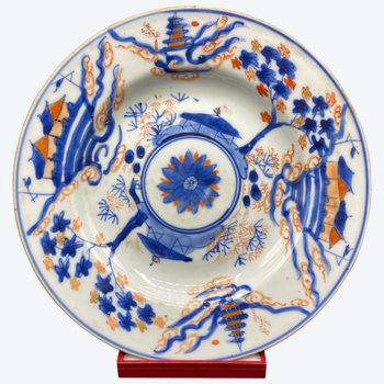ASSIETTE IMARI XVIIIÈME 