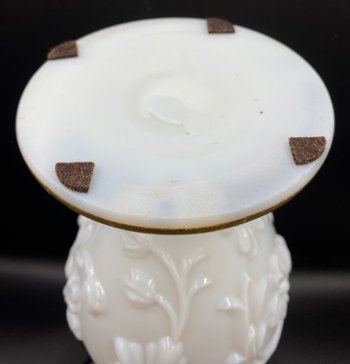 VASE OPALINE SAINT LOUIS 