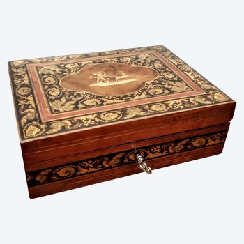 Inlaid box