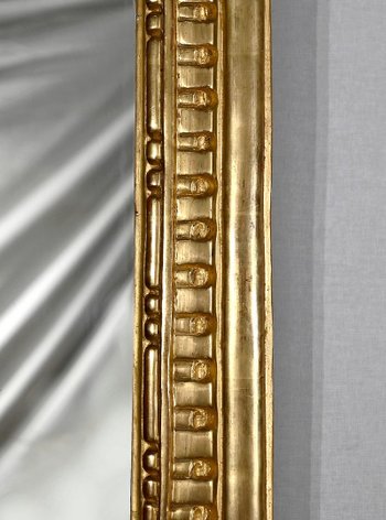 Glace à fronton en Bois doré, style Louis XVI – Début XXe