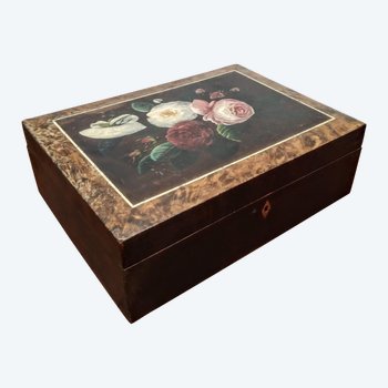 Painted sewing box in Spa wood
