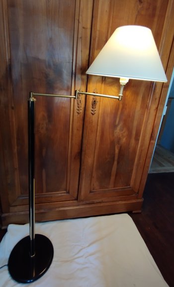 Articulated reading lamp circa 1980