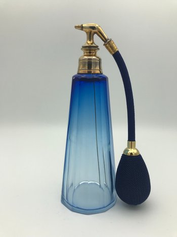 Blue crystal perfume spray