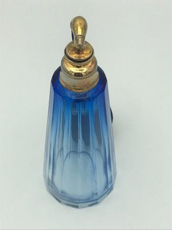 Blue crystal perfume spray