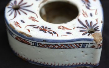 18th century earthenware inkwell