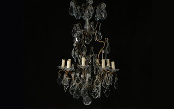 Lampadario con pendenti del XIX secolo
