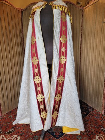 Religiöser Hut im Art-Deco-Stil aus Damast Epoche miliey XX. Jahrhundert