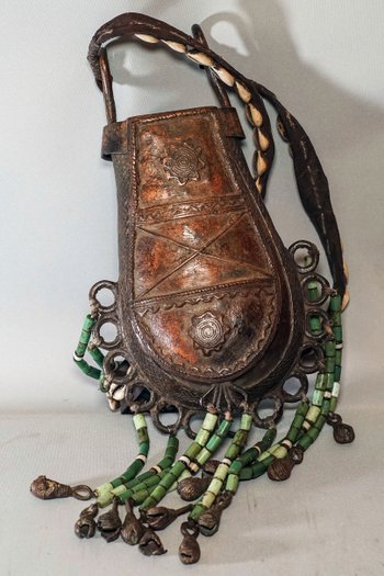 Bronze snuffbox, Ghana