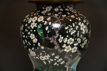Large ceramic table lamp with Japanese design