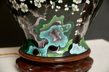 Large ceramic table lamp with Japanese design