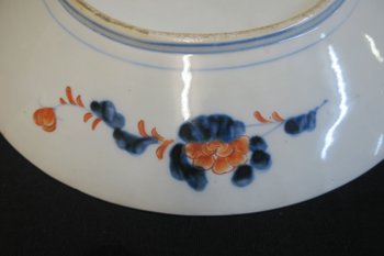 Pair of Imari dishes