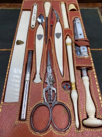 TRAVEL BOX & ACCESSORIES 1840