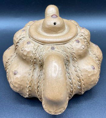 ÉGOÏSTE TERRE CUITE JAPONAISE 