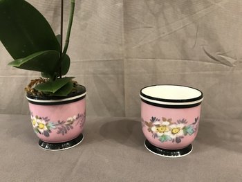 Paire De Mini  Cache-Pots En Porcelaine D’époque 19ème
