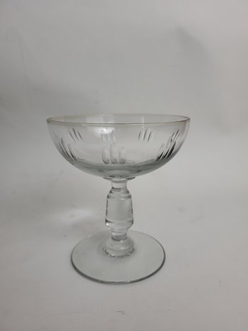 6 champagne glasses in 19th century glass