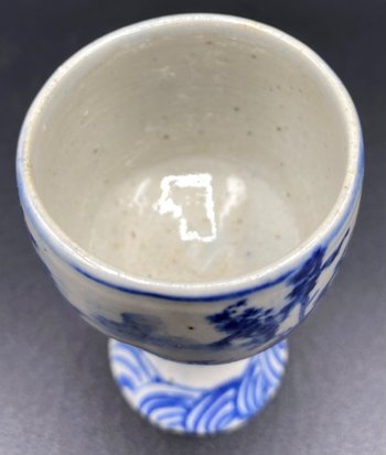 EIERBECHER AUS CHINESISCHEM PORZELLAN