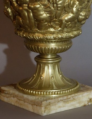  Cassolette Au Putti XVIIIème