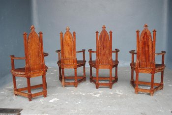 Serie Di 4 Poltrone Stile Gotico In Palissandro