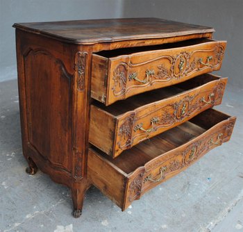Commode Arbalète Provençale Noyer époque XVIIIème