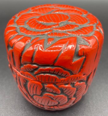 NATSUMÉ JAPANESE LACQUERED WOOD