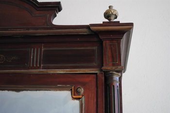 Mobiletto in stile Luigi XVI in mogano e ottone, fine Ottocento