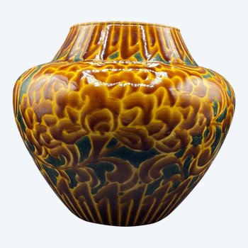 KUTANI PORCELAIN VASE