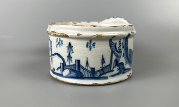 A rare mid 18thc Worcester "Gazebo" pattern coffee cup c1755-9
