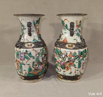 Coppia di Vasi in Porcellana di Nanjing, Cina - Fine XIX Secolo