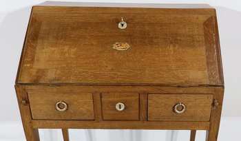 Small Bureau de Pente in oak, Directoire style - 2nd part of the 19th century