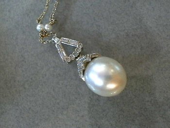 Pendentif Perle Et Diamants