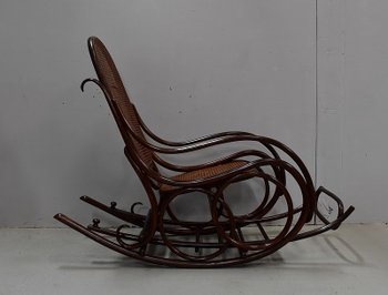 Rocking Chair et son Repose pieds en Hêtre, esprit Thonet – 1900