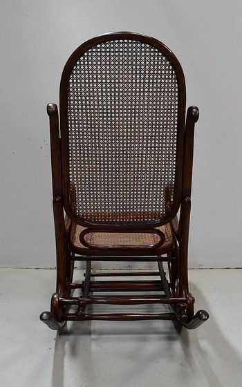 Rocking Chair et son Repose pieds en Hêtre, esprit Thonet – 1900