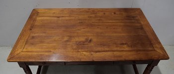 Table de Propriété Rectangulaire en Chêne Doré – Fin XIXe