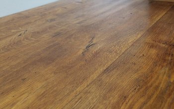 Table de Propriété Rectangulaire en Chêne Doré – Fin XIXe