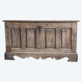 Antique 18th Century Oak Chest Woodwork