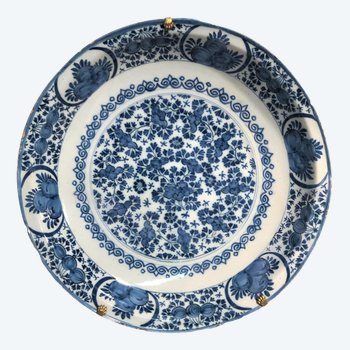 Grand plat en faïence époque XVIIème siècle