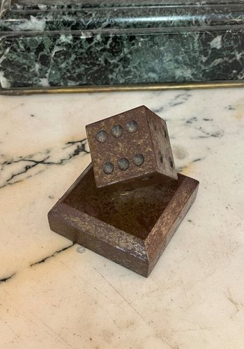Dadi di bronzo, XX secolo